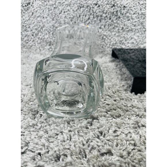Glass Vase Heavy Duty Cut Art Deco Home Decoration Any Room Clear 9.5inX4inX5.5i - Picture 7 of 10